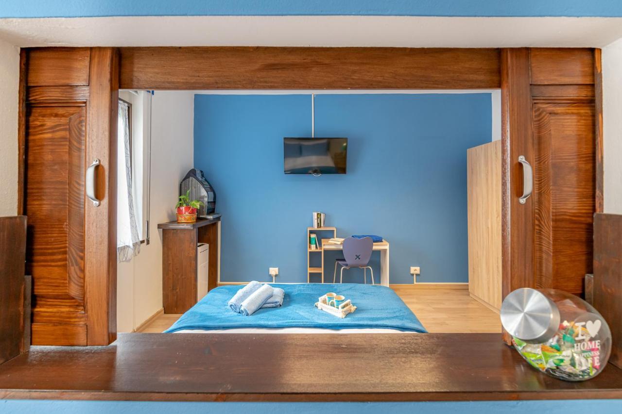 Bilocale Blue Relax Daire Erba Dış mekan fotoğraf